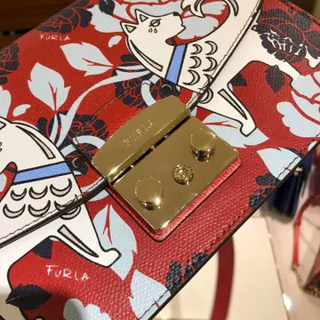 furla是什么牌子的包 furla牌子是什么档次？