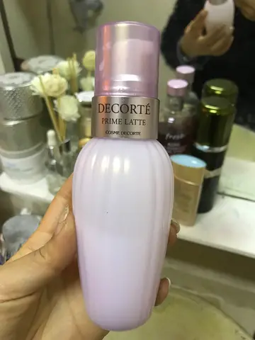 黛珂牛油果乳液适合什么肤质 黛珂牛油果水乳适合白天用还是晚上用？