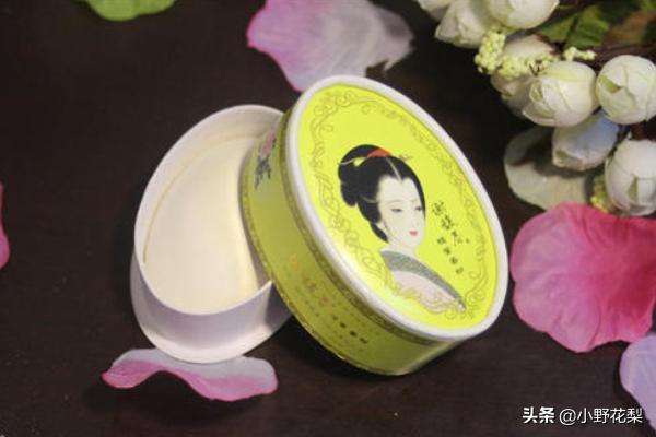 定妆粉哪个牌子好 定妆粉十大品牌排行榜？